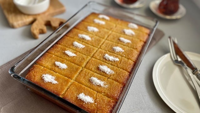 Harcı Sadece 4 Malzemeli: En Kolay Şerbetli Tatlı