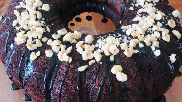 Islak Kek Dokusunda: Kakaolu Muzlu Kek