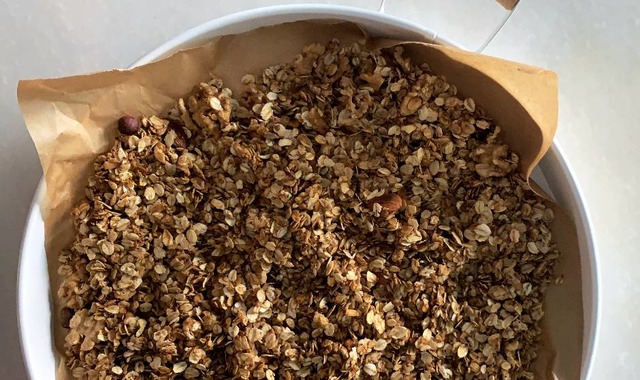 Kavanozlar Dolsun: Ev Yapımı Granola