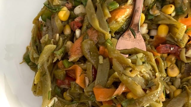 Sıradanlıktan Uzak: Çalı Fasulyesi Salatası