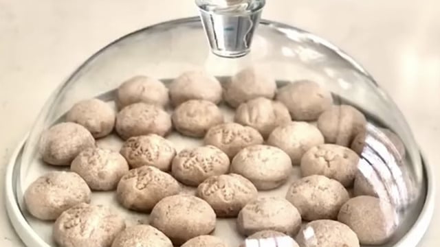 Pastaneden Almışsın Gibi: Tarçınlı Cevizli Kurabiye