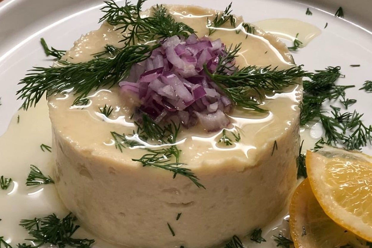 Meze Sofralarına: Girit Usulü Fava