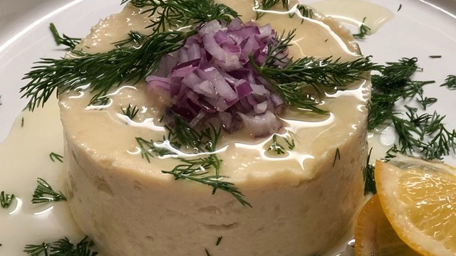 Meze Sofralarına: Girit Usulü Fava