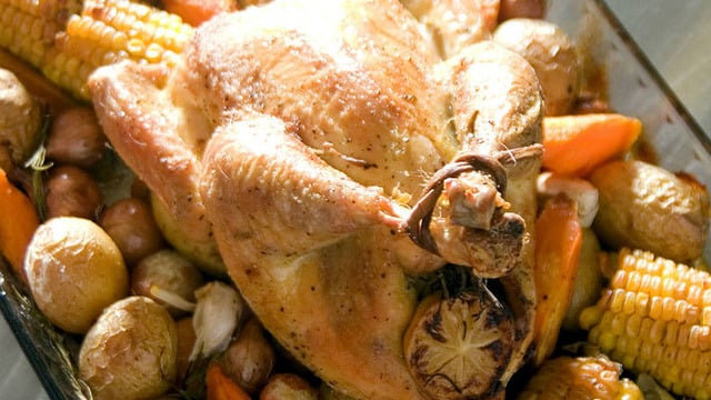 CookZone'dan: Fırında Salamura Tavuk