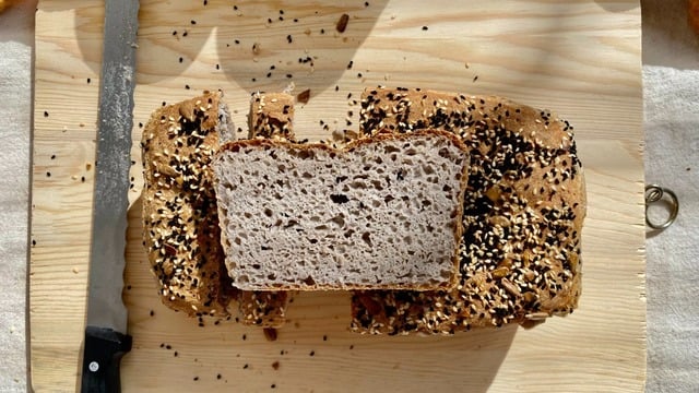 Glutensiz ve Vegan Dostu: Çiğ Karabuğday Ekmeği