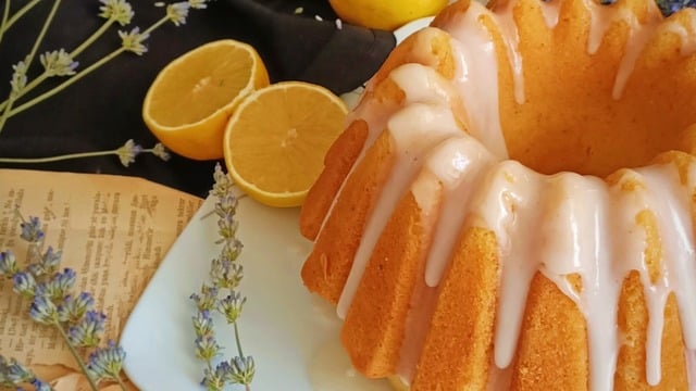 Ferahlık Ondan Sorulur: Limon Soslu Kek