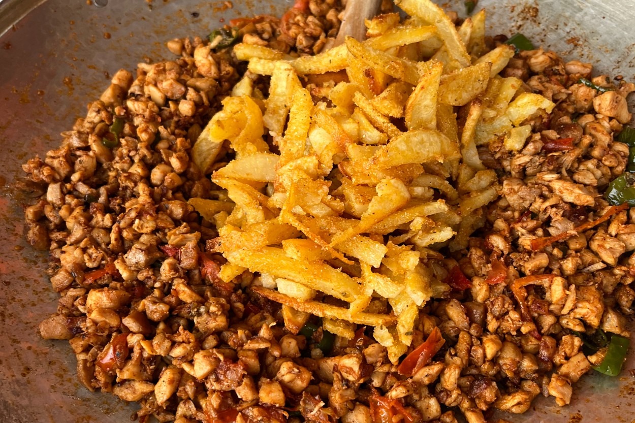 Bol Baharatlı: Tavuk Tantuni