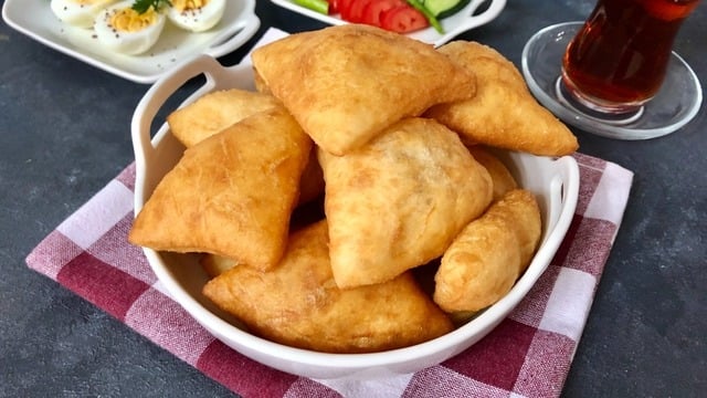 Az Malzemeli: Puf Puf Pişi