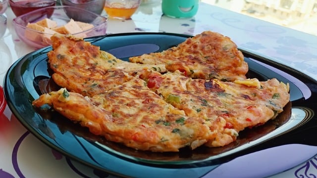 Çok Pratik: Börek Tadında Sebzeli Krep