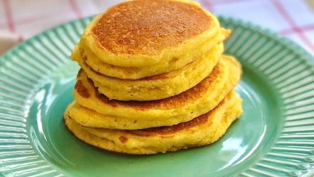 Glutensiz Kahvaltılık: Mısır Unlu Pankek