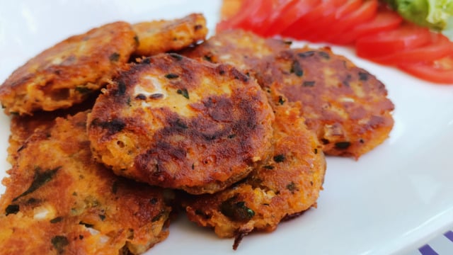 Ekonomik Köfte: Patates Köftesi