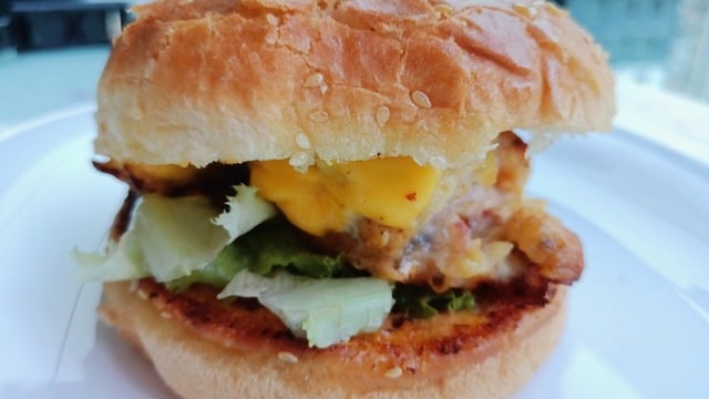 Herkes Yapabilir: 5 Dakikada Tavuk Burger