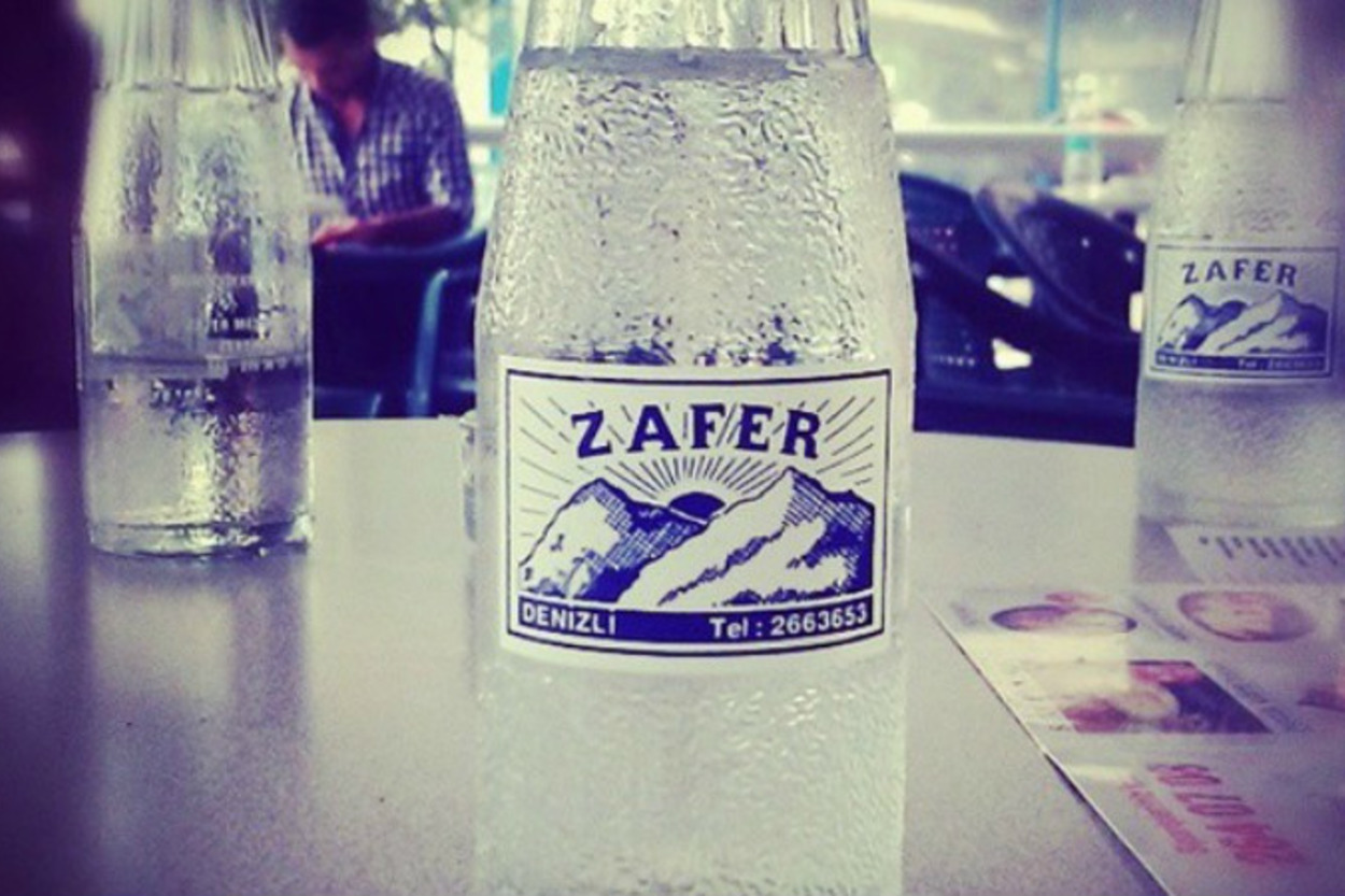 Türkiye Gazozunu Seçti, Zafer Gazoz Tek Başına İktidar!