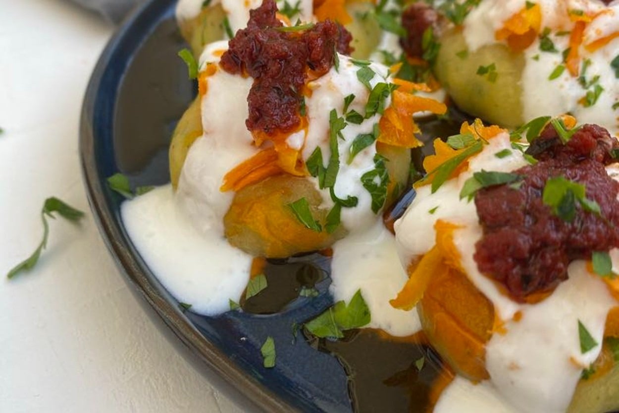 Üzerine de Yoğurt: Patates Çanakları