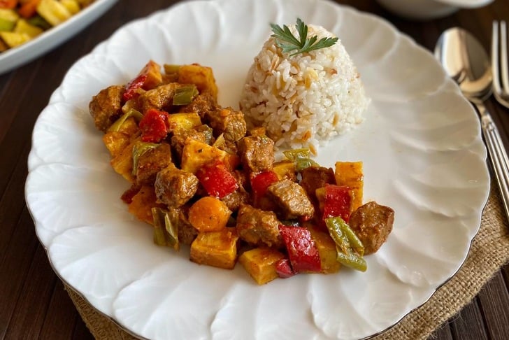 Sebzeli Tencere Kebabı Tarifi