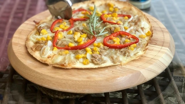 Daha Pratiği Yok: Ton Balıklı Lavaş Pizza