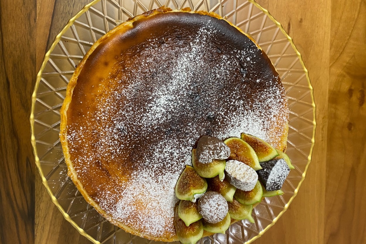 Herkes Yapabilecek: Tam Kıvamında San Sebastian Cheesecake