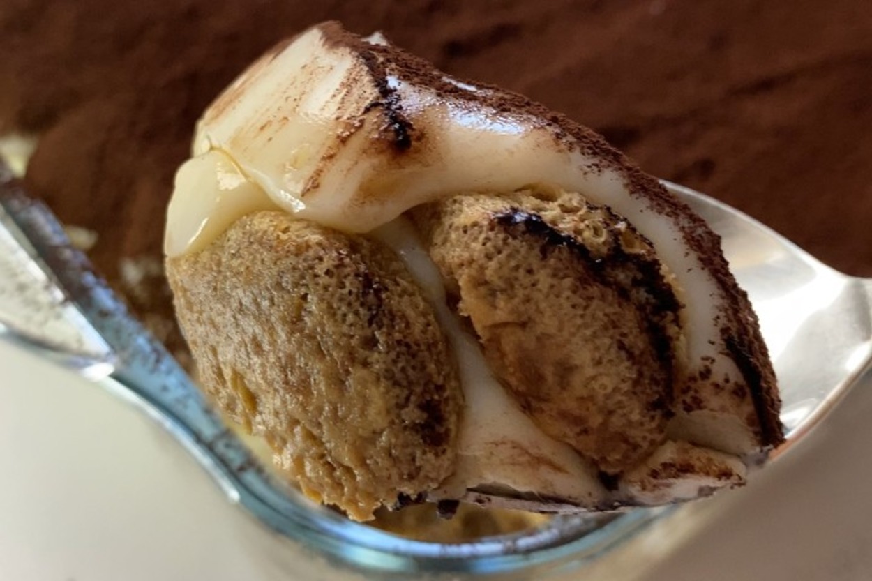 Yoğun Kahve Tadıyla: Kedidilli Tiramisu