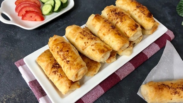 Az Malzemeli: Sodalı Çıtır Börek