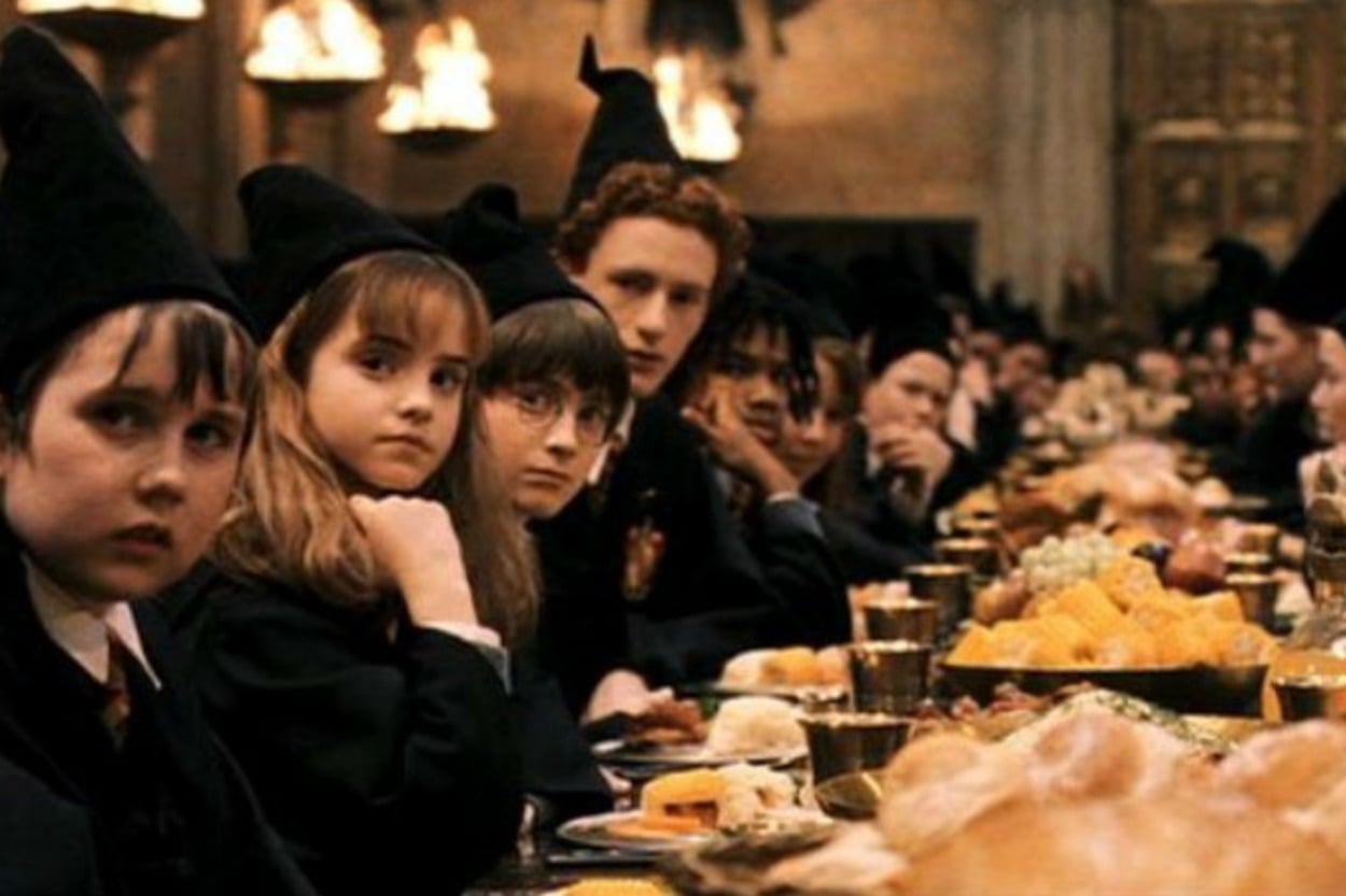 Hogwarts Aşçılık Okulu Mezunu Harry Potter ve İngiliz Mutfağı