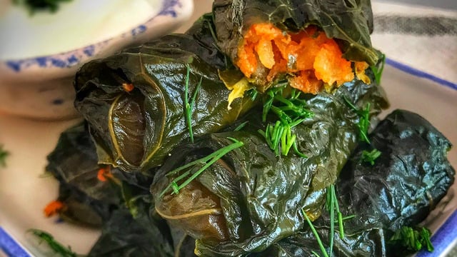 Doyurucu ve Leziz: Patatesli Karalahana Sarması
