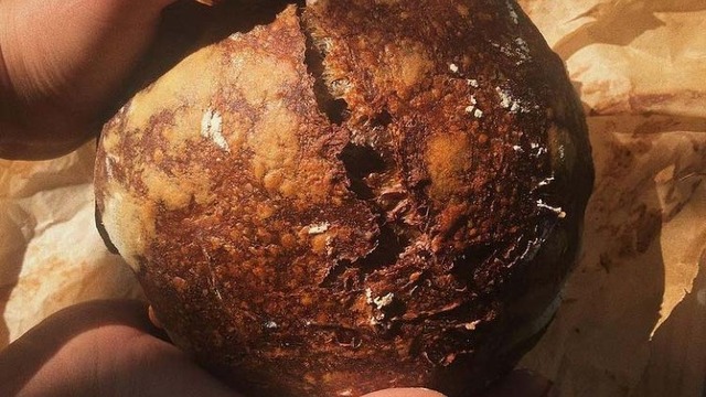 Adım Adım Detaylı Anlatımıyla: Çikolatalı Ekşi Mayalı Ekmek