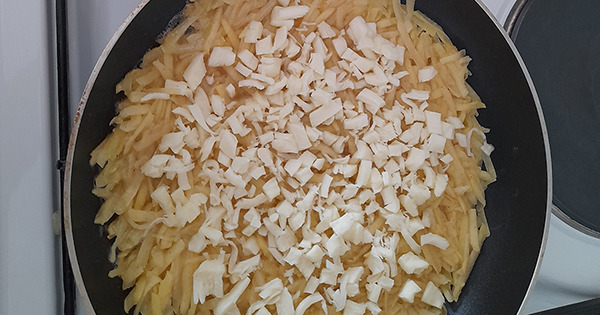 korili-ve-patatesli-yumurta-asama3