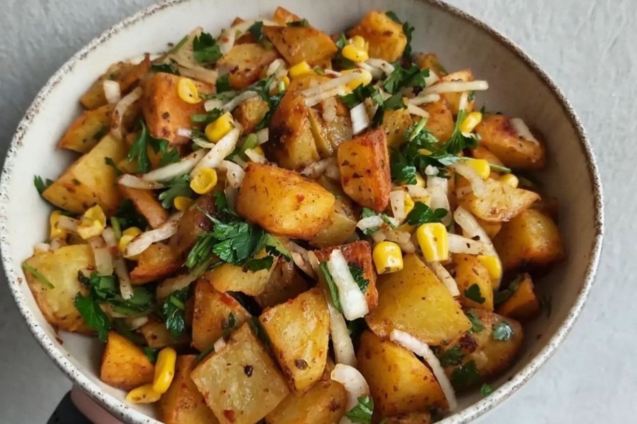 Böylesi Daha Lezzetli: Fırınlanmış Patates Salatası