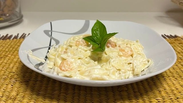 İtalyan Mutfağının Vazgeçilmezi: Karidesli Fettuccine Alfredo