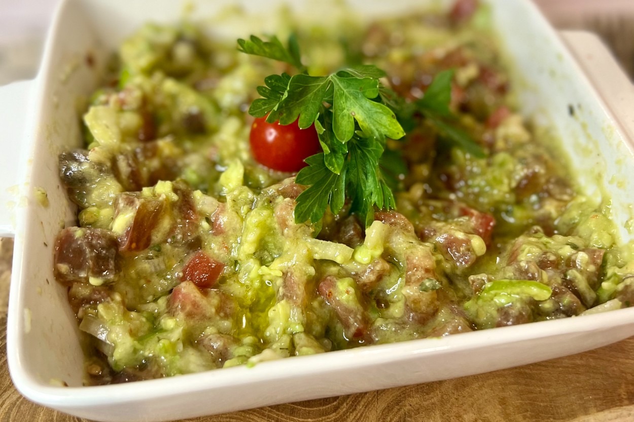 Çok Yakıştı: Avokadolu Meze