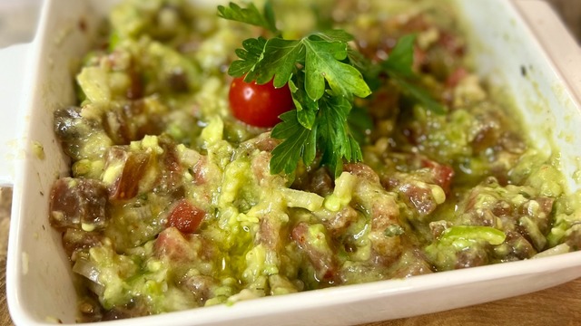 Çok Yakıştı: Avokadolu Meze