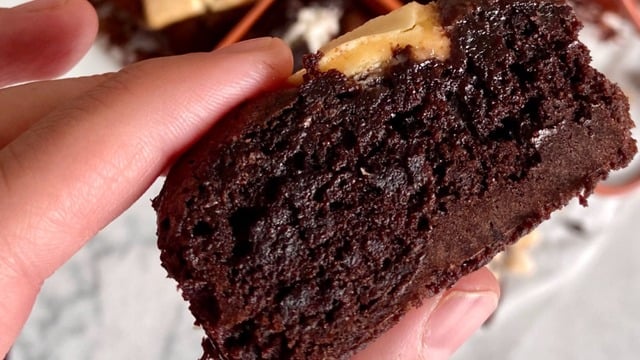 Çikolata Bombası: Islak Browni