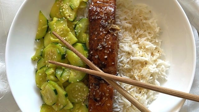 Nefis Uyum: Teriyaki Soslu Somon ve Kabak Kavurma