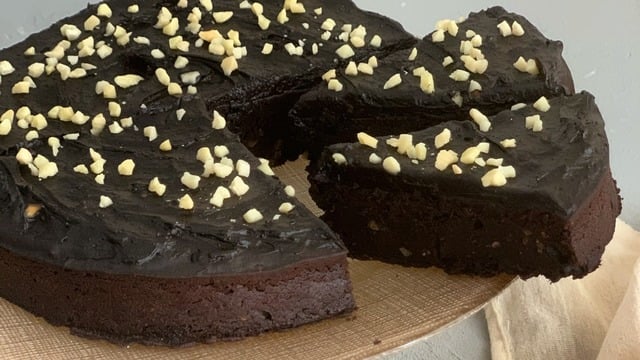 Yağsız Üstelik: Şekersiz Vegan Çikolatalı Browni