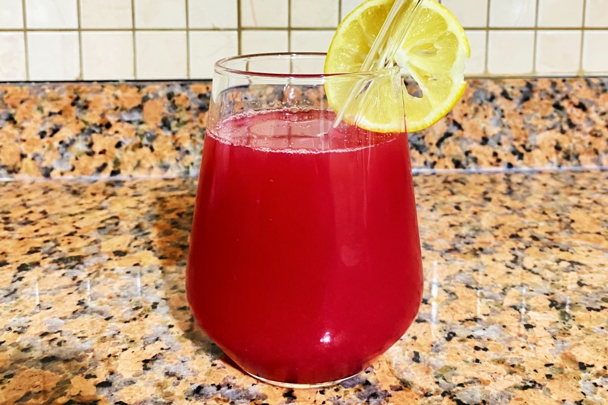 Enfes Lezzet: Narlı Limonata