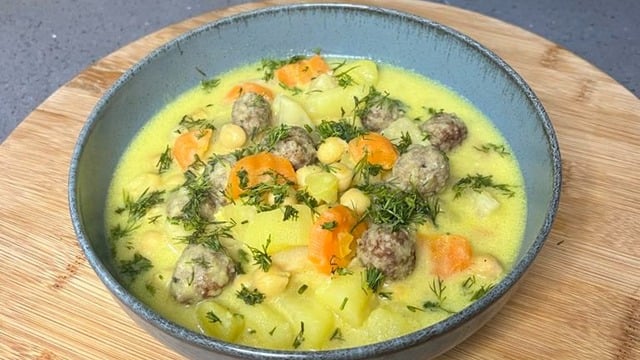 Mevsiminde Sebzelerle: Köfteli Kış Türlüsü