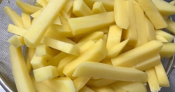 terbiyeli-patates-kizartmasi1