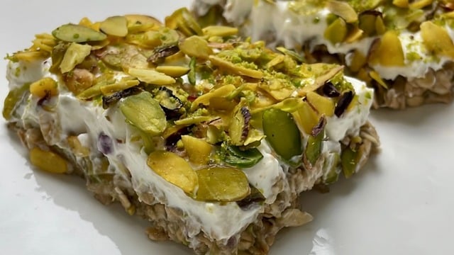 Hızlı ve Masum: Pişmeyen Fıstıklı Fit Cheesecake