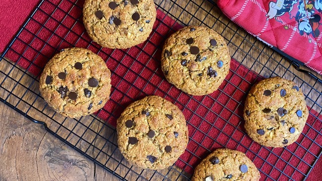 Şekersiz Üstelik: Fıstık Ezmeli Glutensiz Gronala Kurabiye