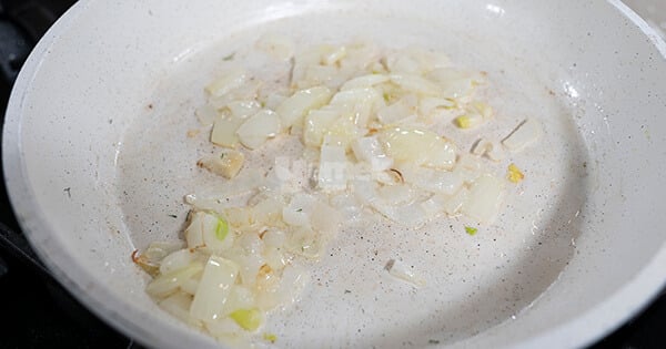 istiridye-mantari-kavurmasi-asama1-yemekcom
