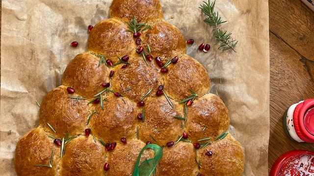 Süslemek Serbest: Glutensiz Yılbaşı Ağacı Ekmeği