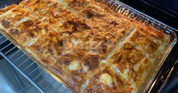 sut-veyogurt-soslu-borek6