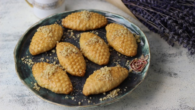 Şerbetli Tatlı Arayanlara: Tam Ölçülü Kalburabastı