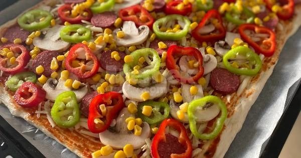ekmek-hamurundan-tepsi-pizzasi7