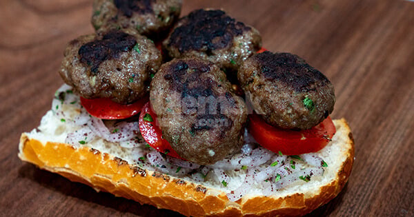 kofte-arasi-ekmek-asama-6