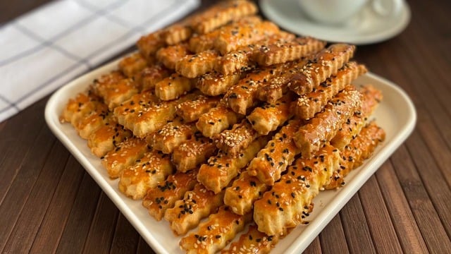 Pastane Tadında: Kıyır Kıyır Tuzlu Pasta