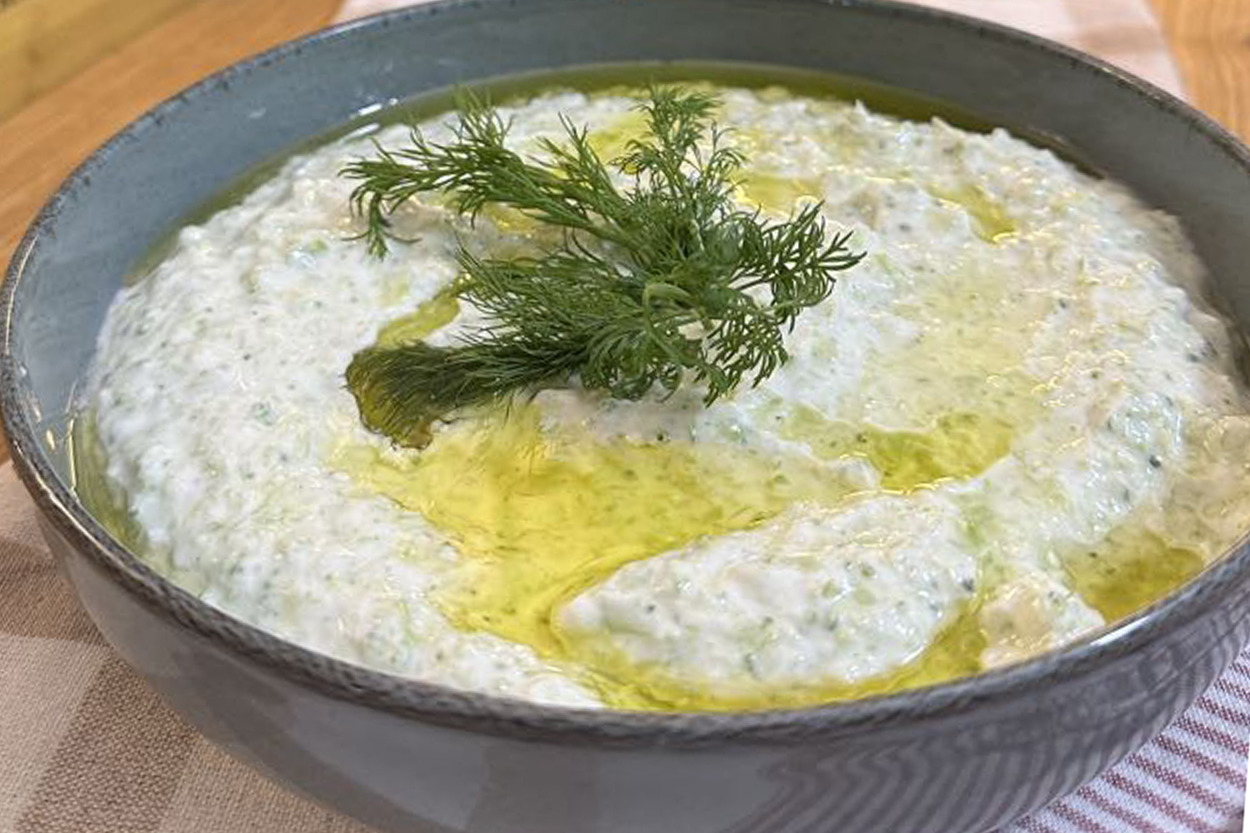 Sağlık Dolu: Brokoli Cacığı