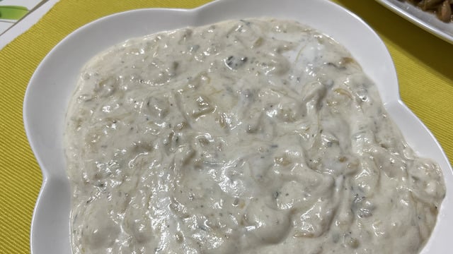 Sofralar Kurulsun: Labneli Köz Patlıcan Mezesi