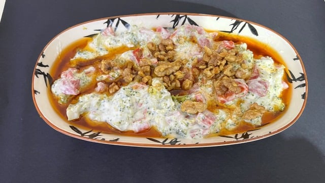 Cevizi de Var: Köz Biberli Brokoli Mezesi