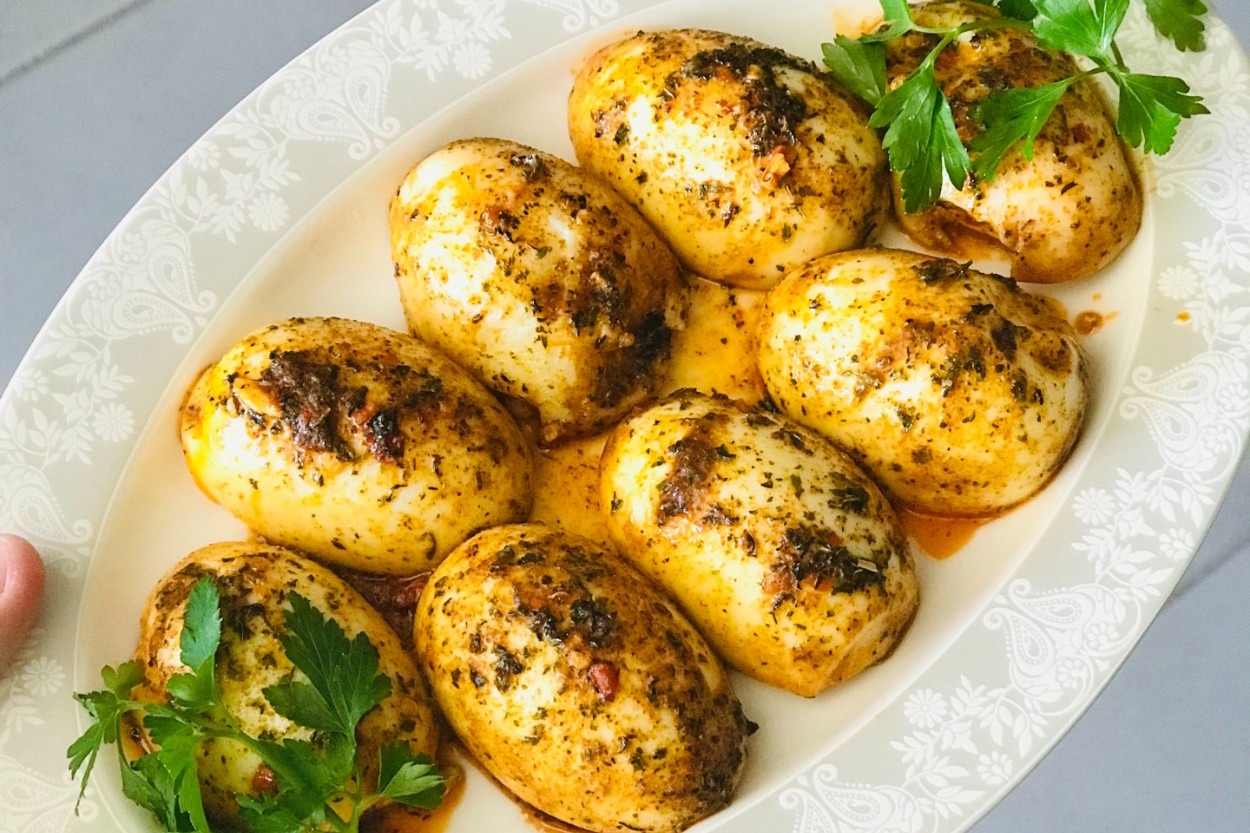 Kolay Kahvaltılık: Yumurta Kapama